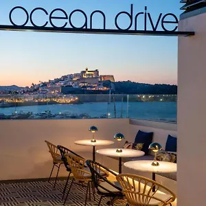 Ocean Drive Hotel