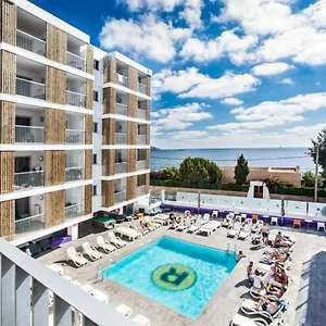 Ryans - Only Adults Aparthotel